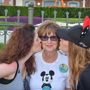 Meet your Posher, Phyllis